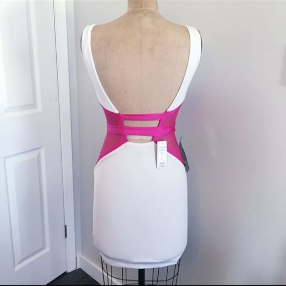 NWT ๐๐๐Bebe Neon Spandex Panel White Slim Dress Size S - Picture 4 of 16